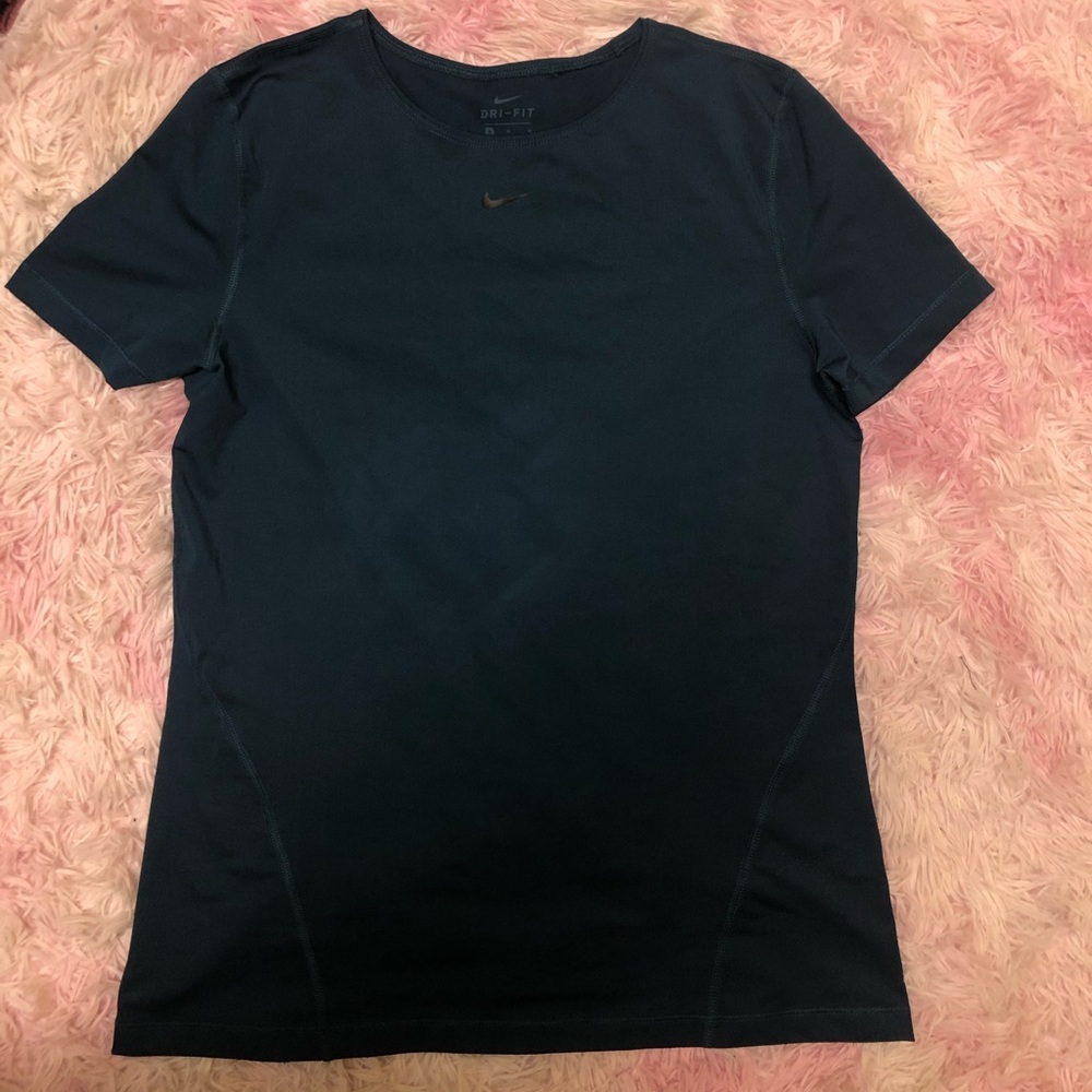 Nike dry fit T-shirt